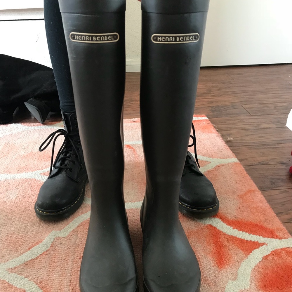 Henri Bendel Rain boots